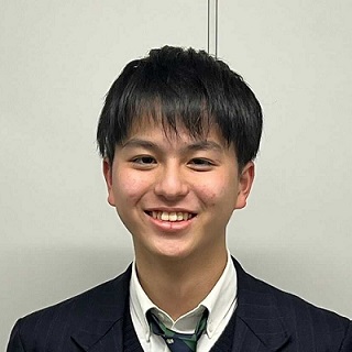 山本康平