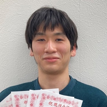 宮内俊輔
