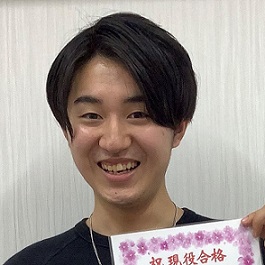 伊藤玲央