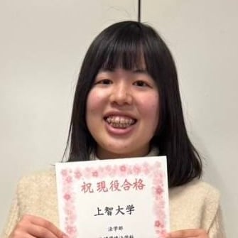 内藤千夏