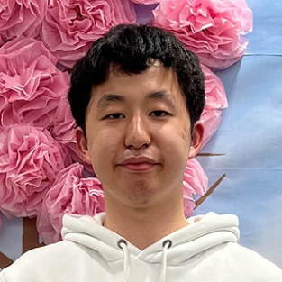 岡村朋弥