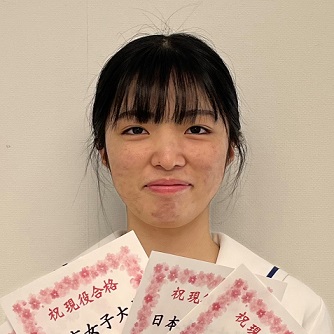 河越彩代