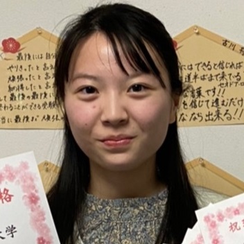 小川恵梨香