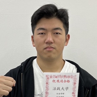 児玉陽