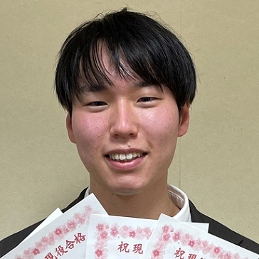 安彦哲平