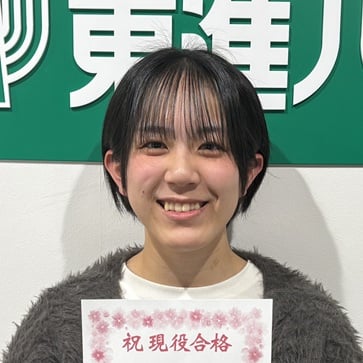 石井真依