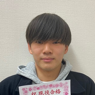 安藤勇吾