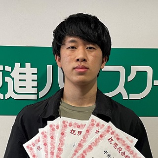 古賀麟太郎