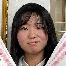 住谷ゆりな