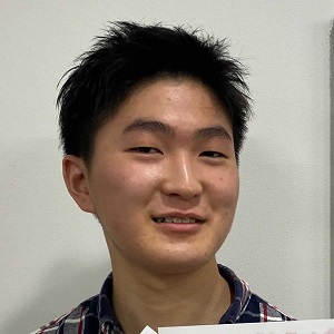 大串亮太