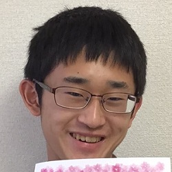 向坂悠登