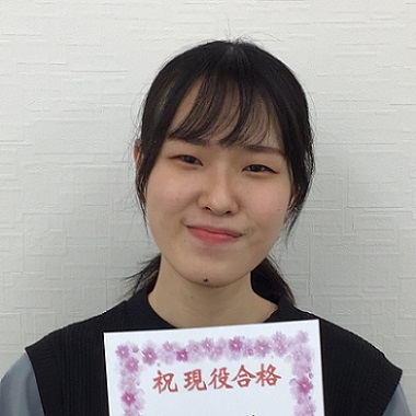 小関百佳