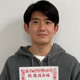 冨山和真
