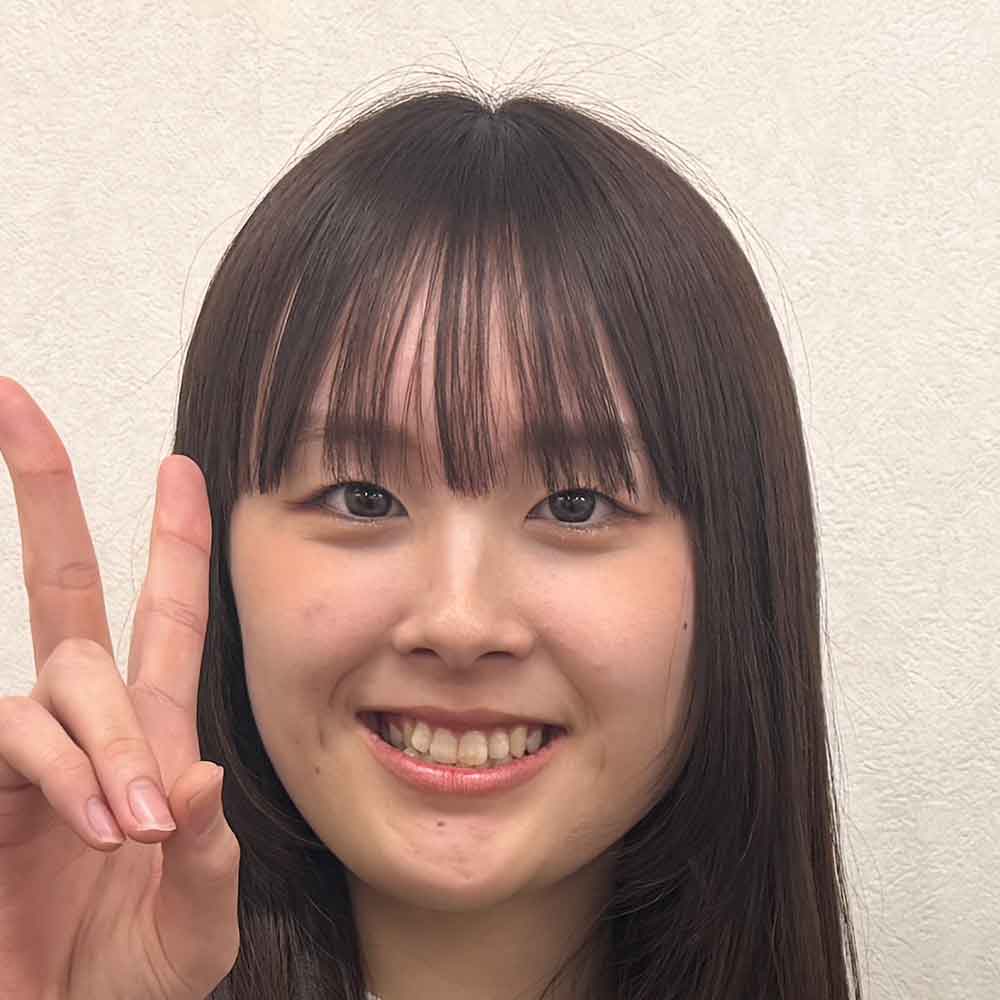 坪井俐愛那