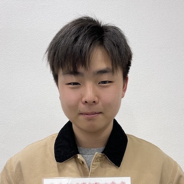 坂根悠月