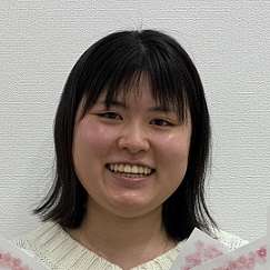 小澤茉央