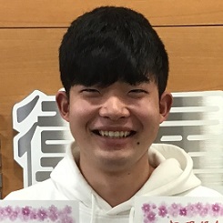 長谷川結乙
