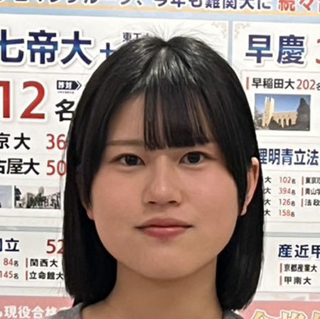 豊島栞