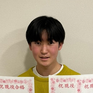 瀬尾駿人