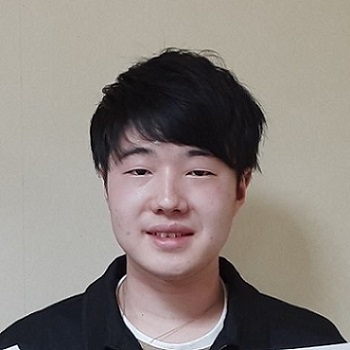 中村舶人