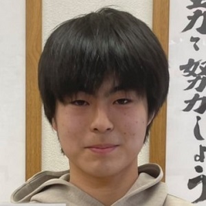 横田育夢