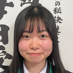 辰野　秋帆 さん　上智大学　文学部
