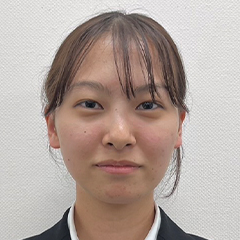 神山　結衣 さん　早稲田大学　文学部